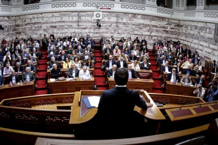 «Σκοτωμός» στον ΣΥΡΙΖΑ για τη Συμφωνία των Πρεσπών! Καραγιαννίδης: «Να μαζέψουν τον Μιχελογιαννάκη»